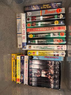 Lot of 30 vintage VHS tapes