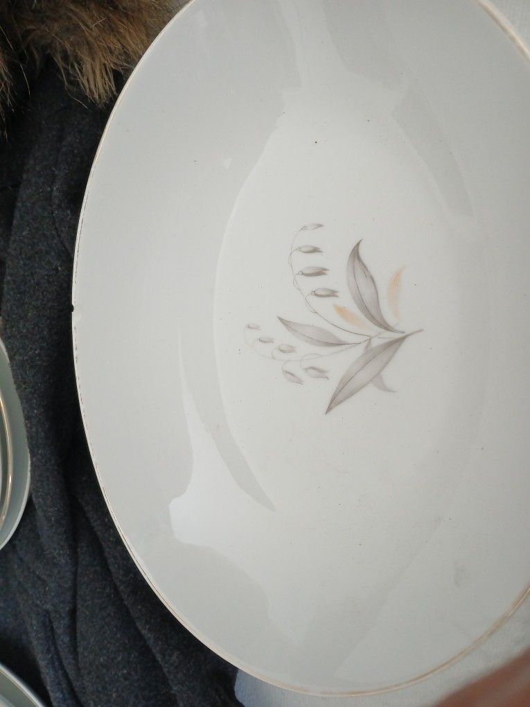 1961 vintage Kaysons Golden Rhapsody Fine China