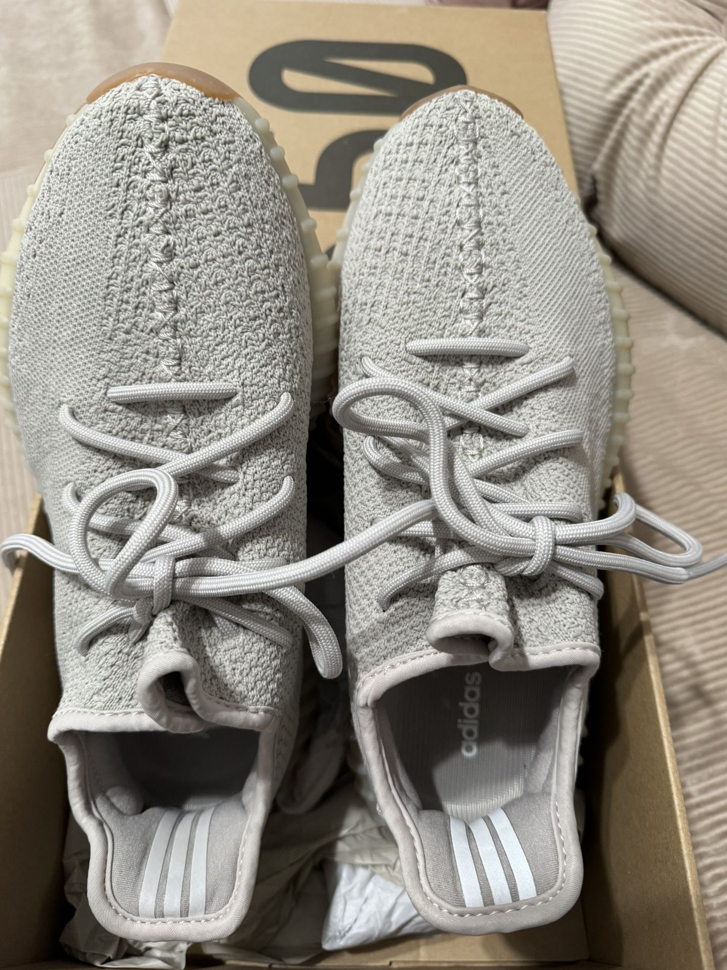Yeezy Boost 350 V2 - Woman's 8 Sesame