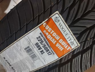 225/50R17  VOGUE TYRE WHITE GOLD  225 50 17 TIRE. New Tire. $150 cash.
