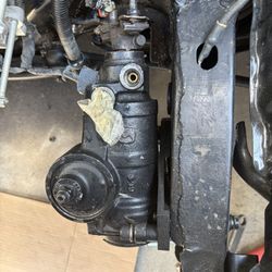 605 Power Steering Gear Box
