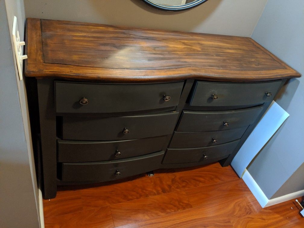 Solid wood dresser