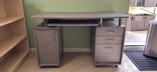 Grey wood desk w/ Drawers