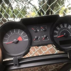 2010 Ford Mustang Tachometer Part