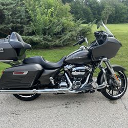 2019 Harley Davidson Road Glide 