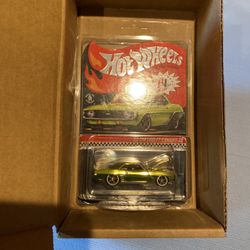 Hot Wheels RLC Exclusive ’69 Chevrolet Camaro SS Red Line Club