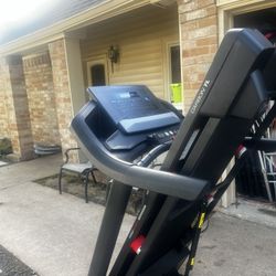 Pro Form Carbon TL Treadmills (delivery Available Extra Fee)