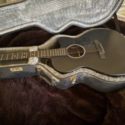 X Series Martin Guitar And Hard Case 