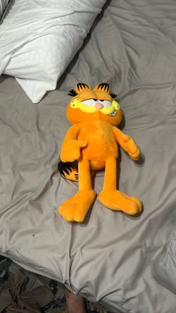Large Garfield plush