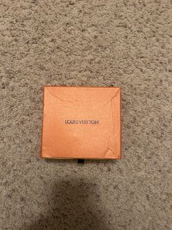 Louis Vuitton belt