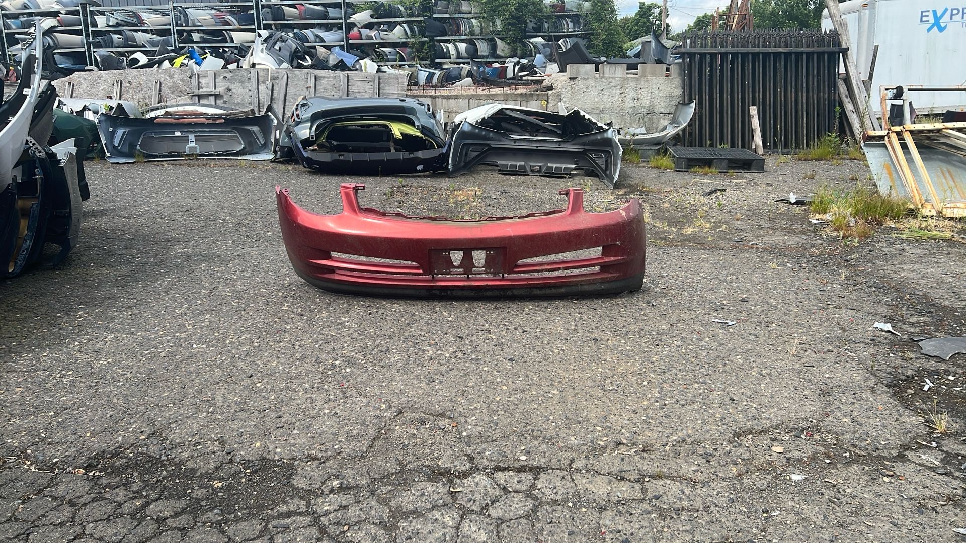 2003 Infiniti G35 Front Bumper IN1000 120
