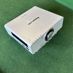 Panasonic DW6300us Projector 