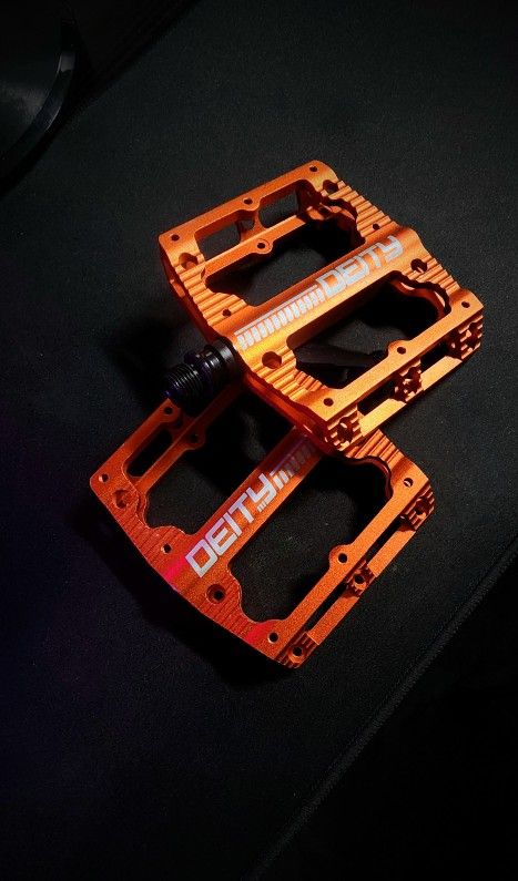Deity Black Kat Bike Pedals