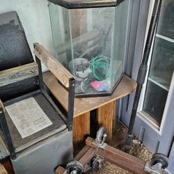 Hey Tank 35 Gal With Stand 