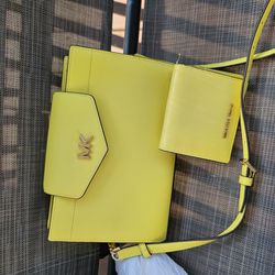 MICHAEL  KORS CROSSBODY WITH MATCHING WALLET