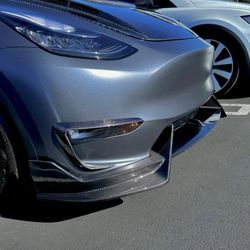 BRAND NEW 2020-2024 Tesla Model Y Real Carbon Fiber Colossal Style Front Bumper Lip