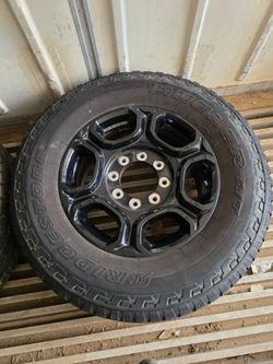 Ford 18 inch wheels LT275/70R18