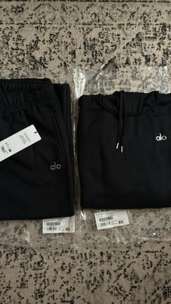 Men’s Alo Set