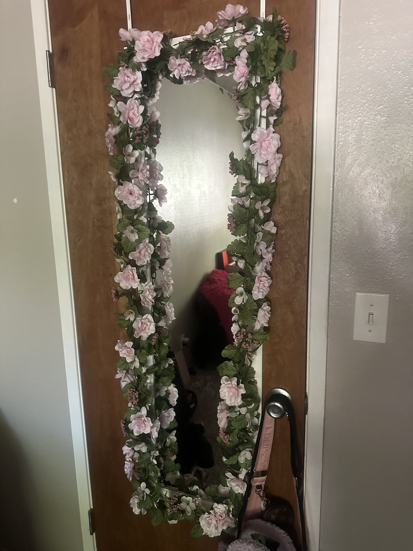 Body Mirror