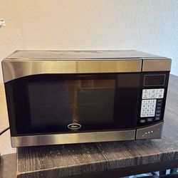 Oster Microwave