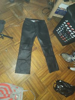 LEATHER DIESEL JEANS SIZE 32 