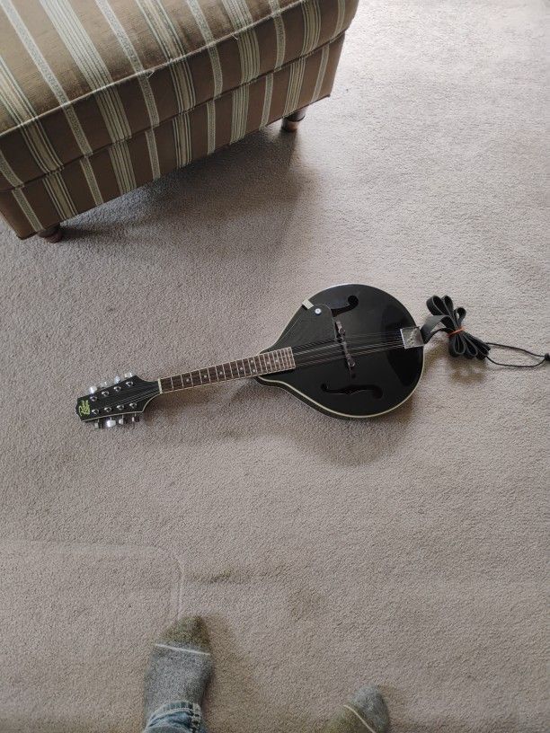 Rouge Mandolin