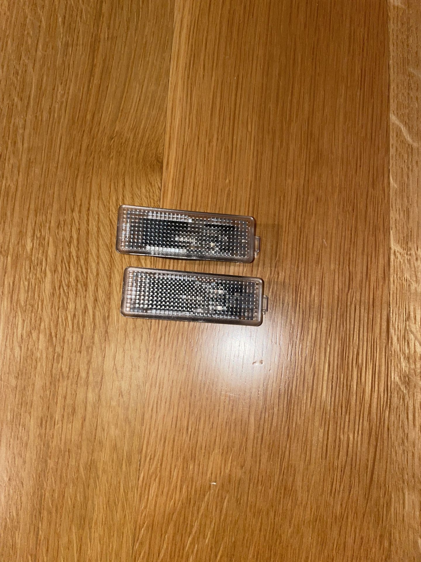 2007 BMW 750li OEM replacement Driver/passenger Door Lights