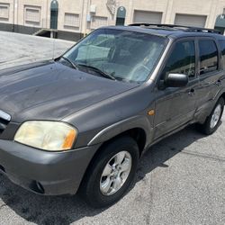 2003 Mazda Tribute