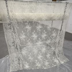 Vintage Lace With Intricate Border