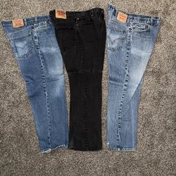 Levi’s Jeans Lot (6), All Size 38-30, Price is For All.