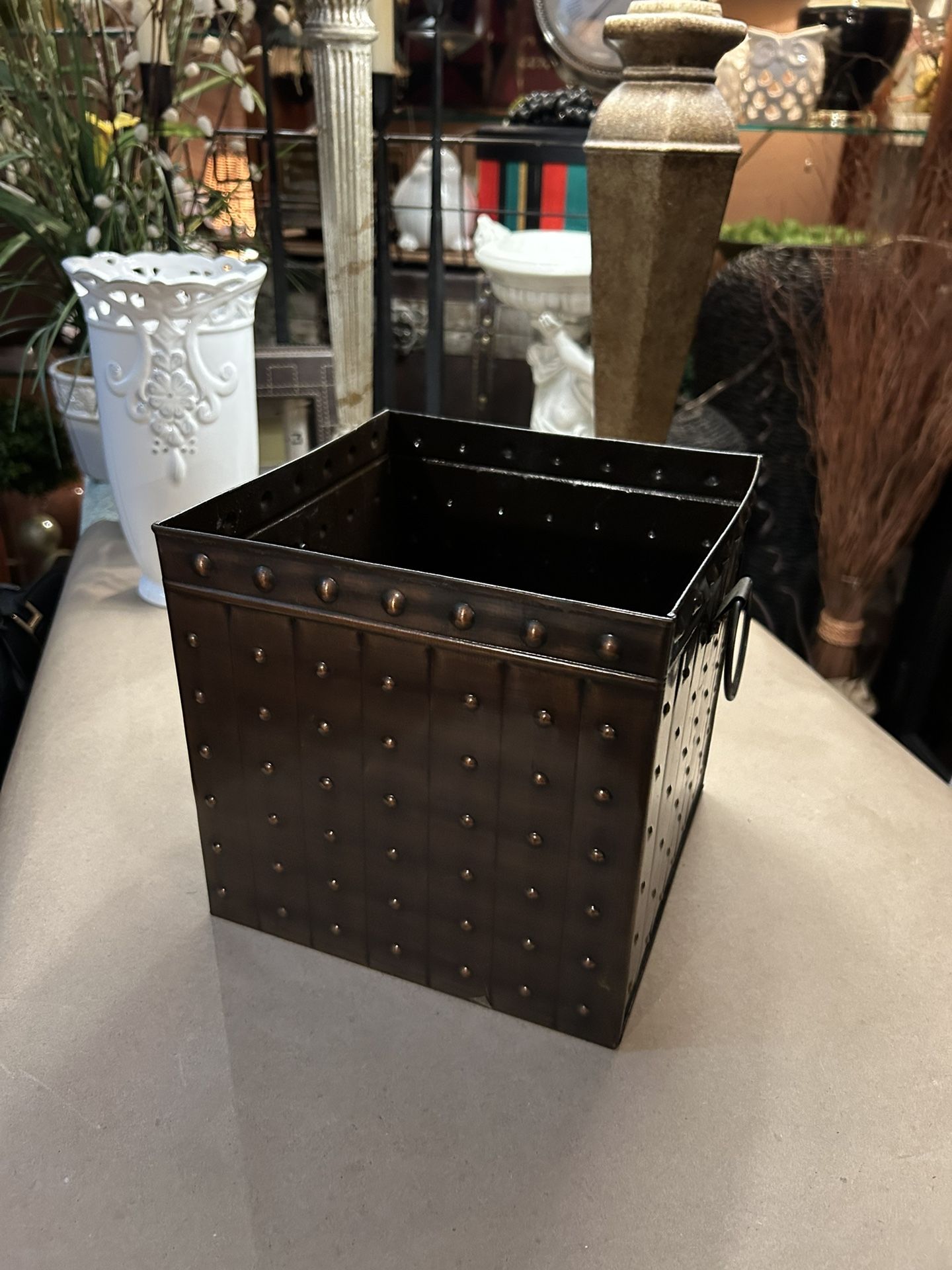 Copper Metal Studded Planter With Rings