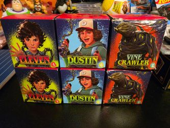 McDonald's Stranger Things 85 Happy Meal Toys Lot of 6 - Eleven x2, Dustin x2 & Vine Crawler x2.