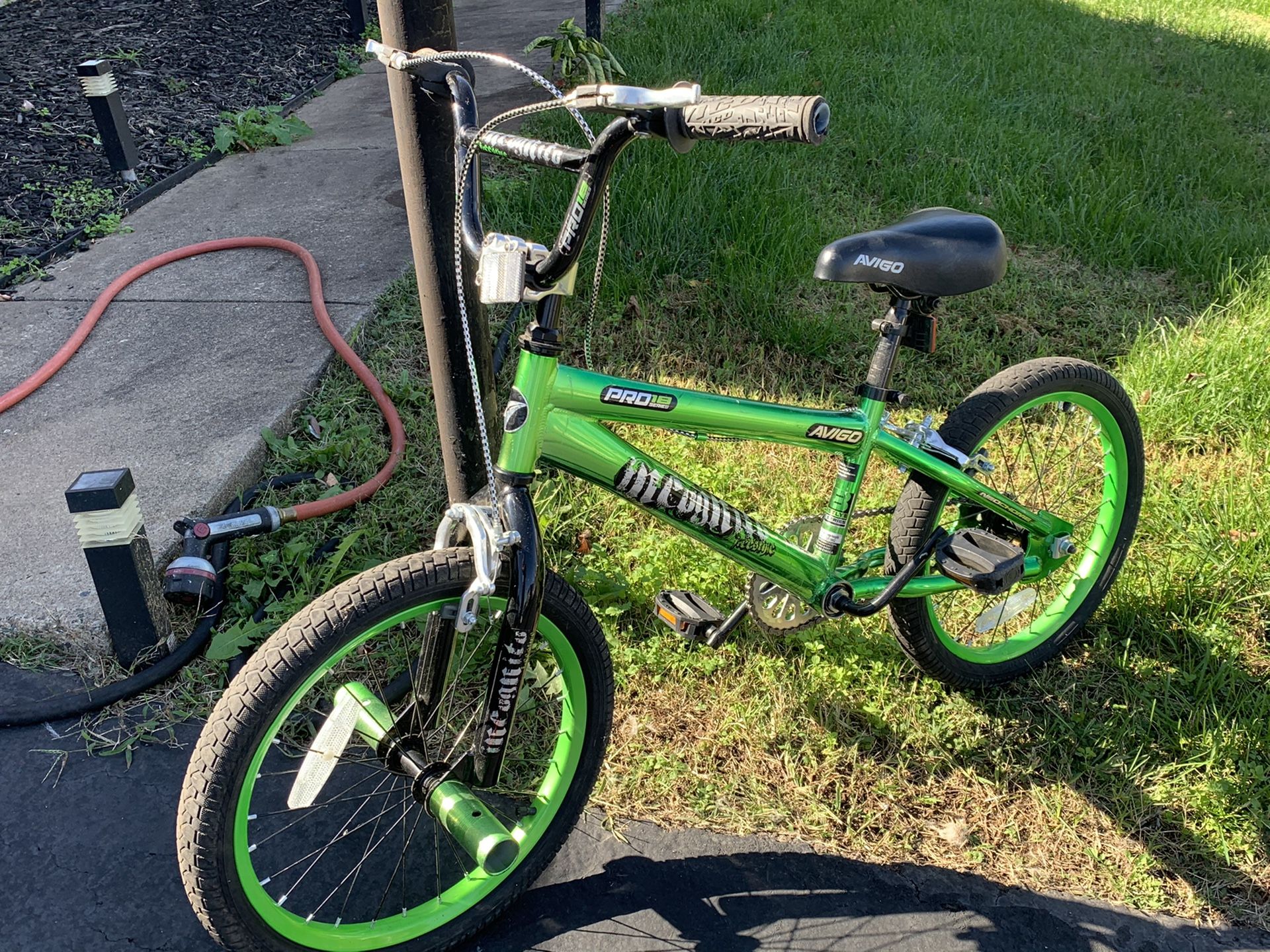 18” Avigo BMX boys’ bike