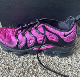 Nike Air VaporMax Plus Active Fuchisa