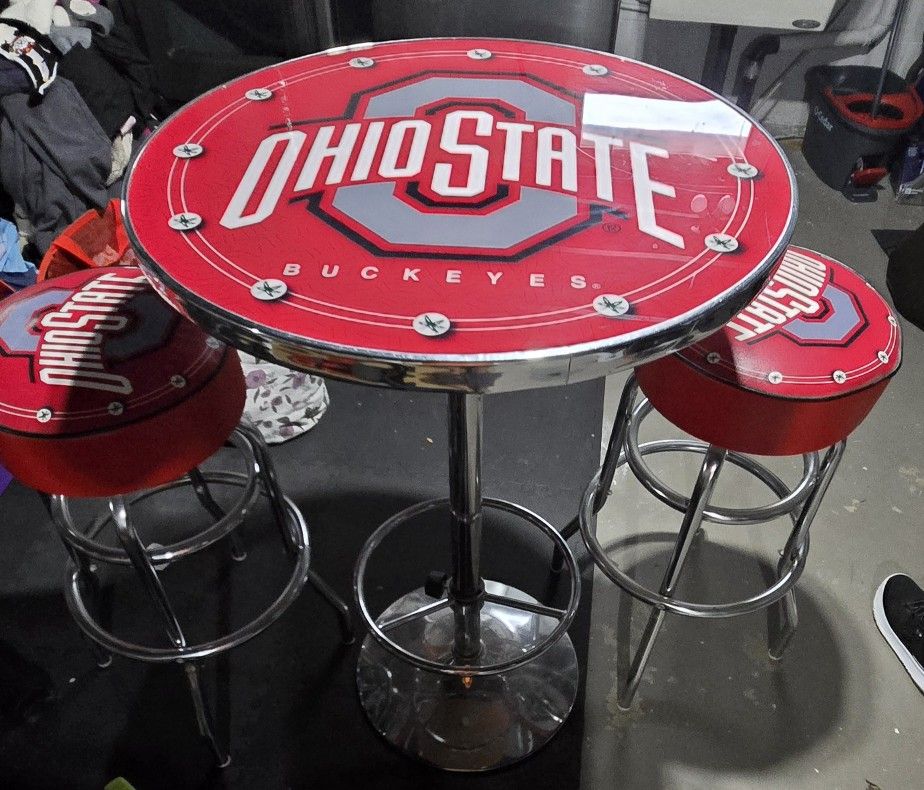 Ohio State Pub Table And Barstools