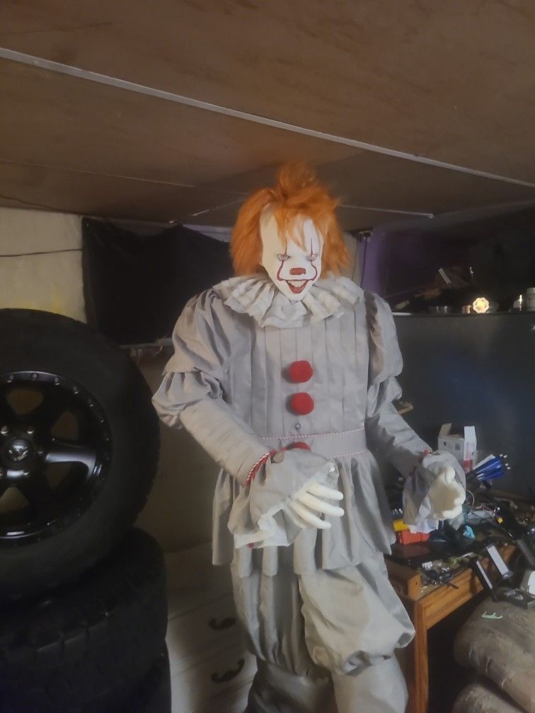 Pennywise Anamatronic