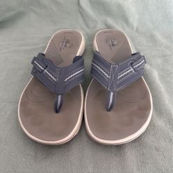 CLARKS - Size 8M - SANDALS