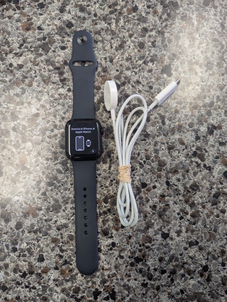 APPLE 40MM SE WATCH A2726