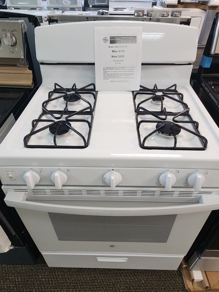 30 in. 4.8 cu. ft. Freestanding Gas Range in White