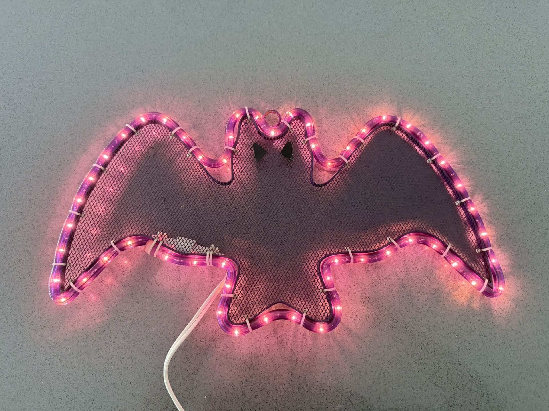2002 Rope Light Bat Halloween Decor