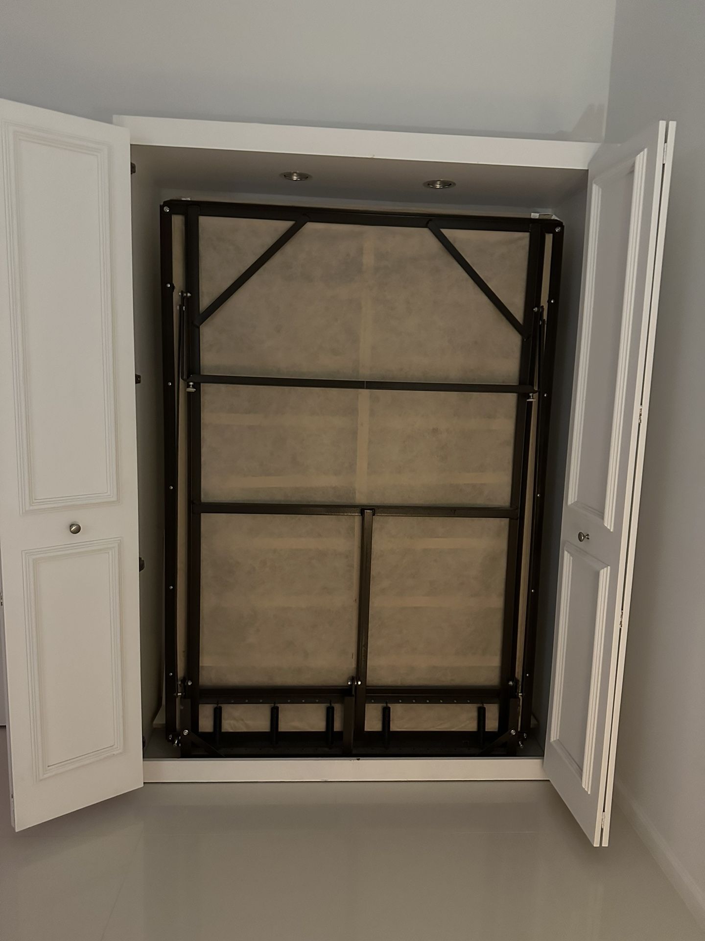 Full Size Murphy Bed for Sale in Boca Raton, FL OfferUp