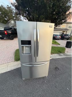 FREE Stainless Steel Refrigerator – Works/AS-IS – PICK UP TODAY