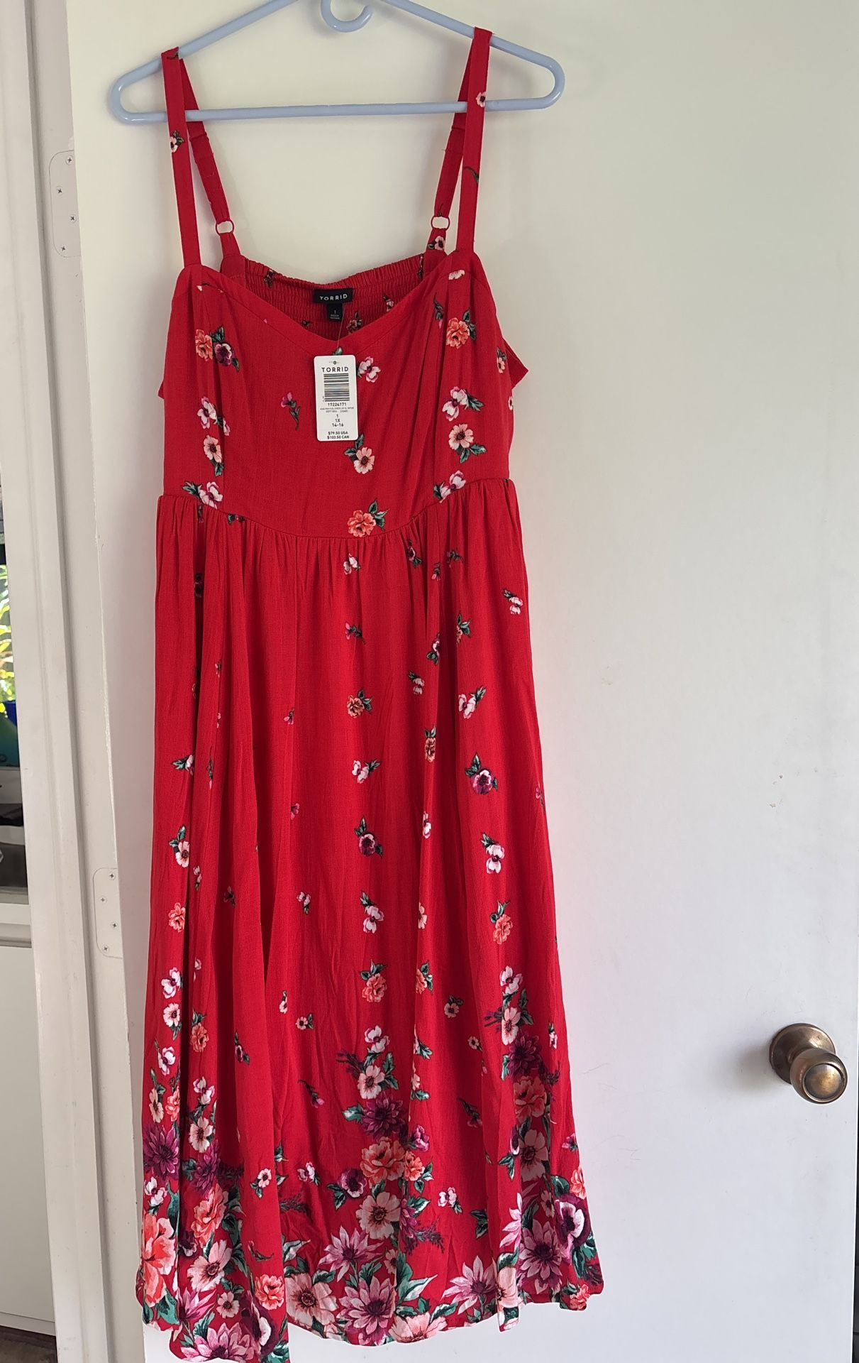 Torrid 1x Red And Pink Floral Dress