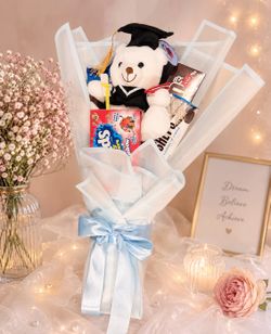Graduation Bouquet