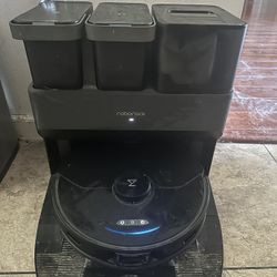 Roborock S7 MaxV Ultra Robot Vacuum and Mop