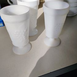 X4 Vintage Milk Glass Goblets