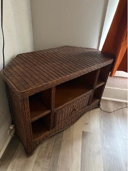 Vintage Rattan TV/Media console
