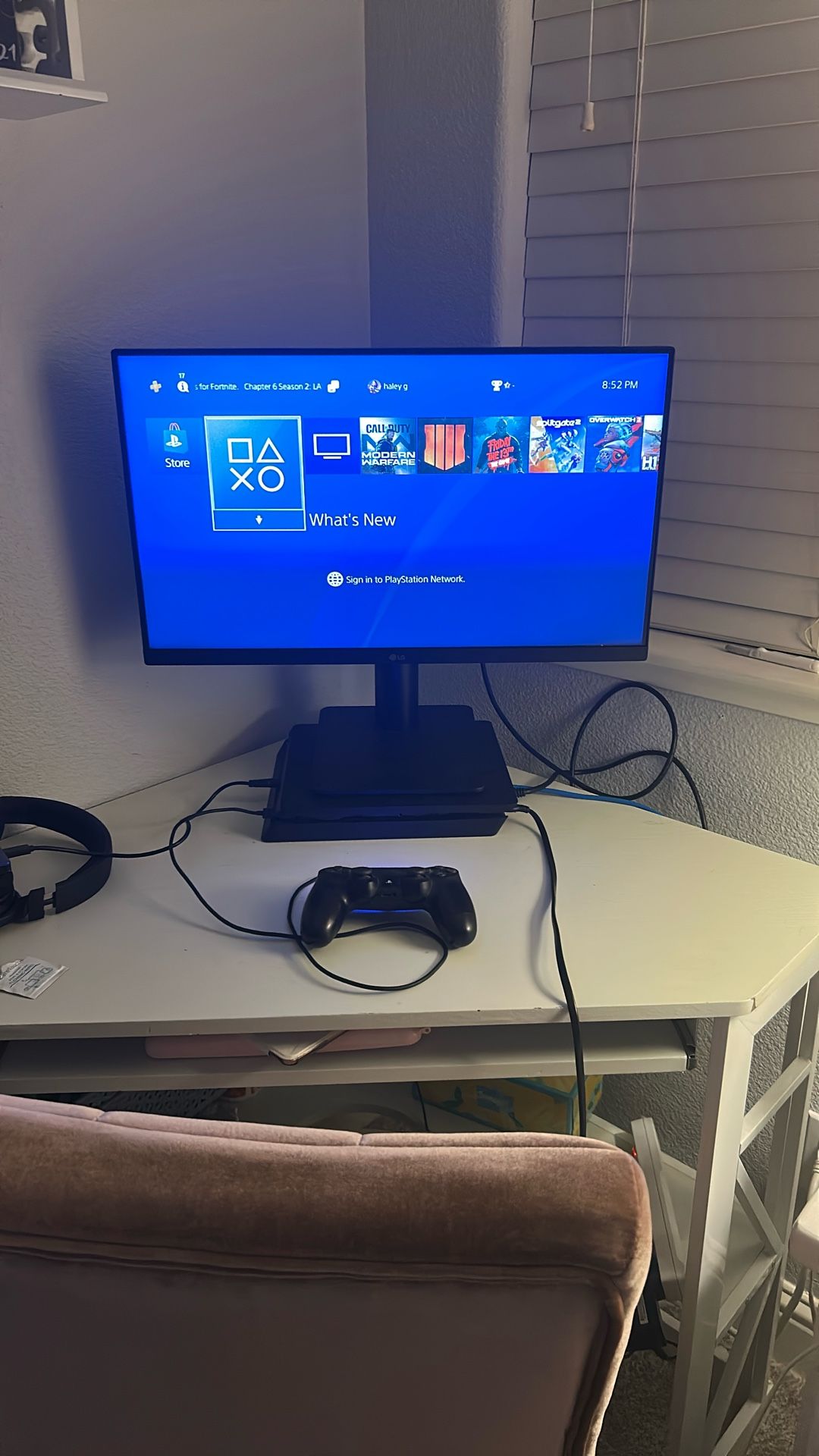 Slim PS4