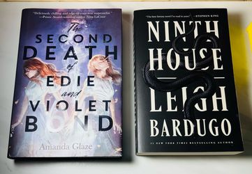 2 Book Lot Steven King / Amanda Glaze Hard Back Paper Back
