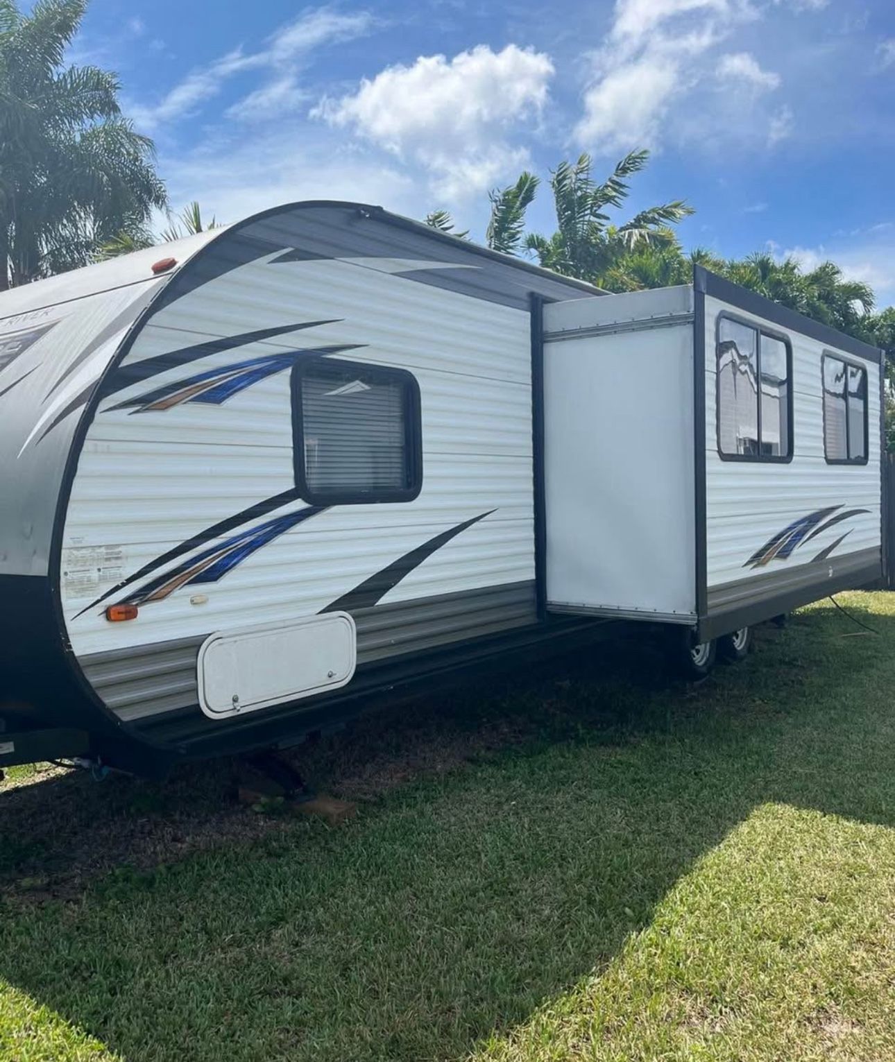 travel trailer rv